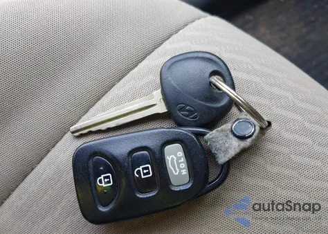 2014 Hyundai Elantra Se from USA, damaged, VIN 5NPDH4AEXEH449479